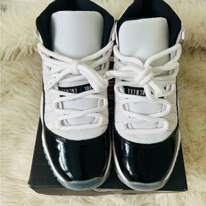 Jordan 11’s - Concord
